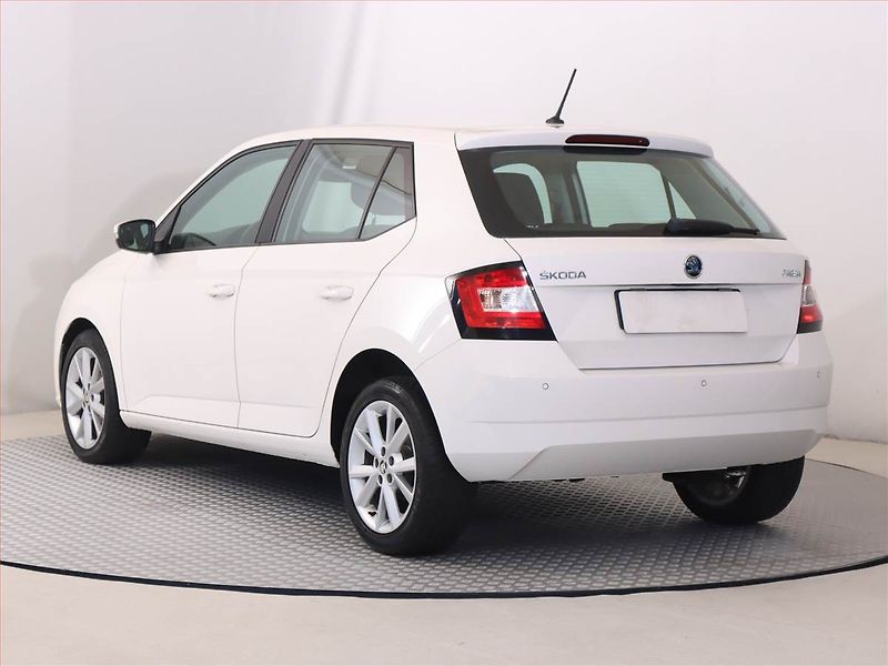 Škoda Fabia (2017) Style 1.4 TDI, Serv.kniha - fotka 4 z 20