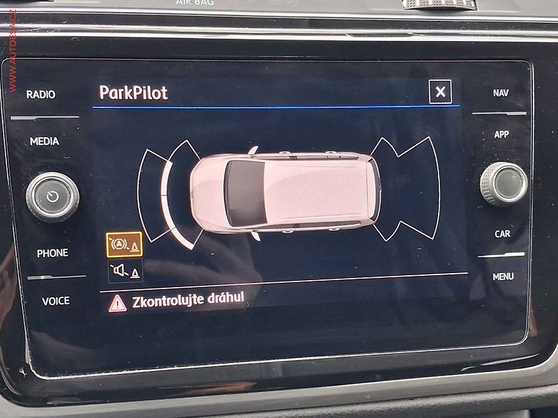 Volkswagen Touran (2017) 1.4 TSi, Comfortline, LED, TZ - fotka 16 z 18