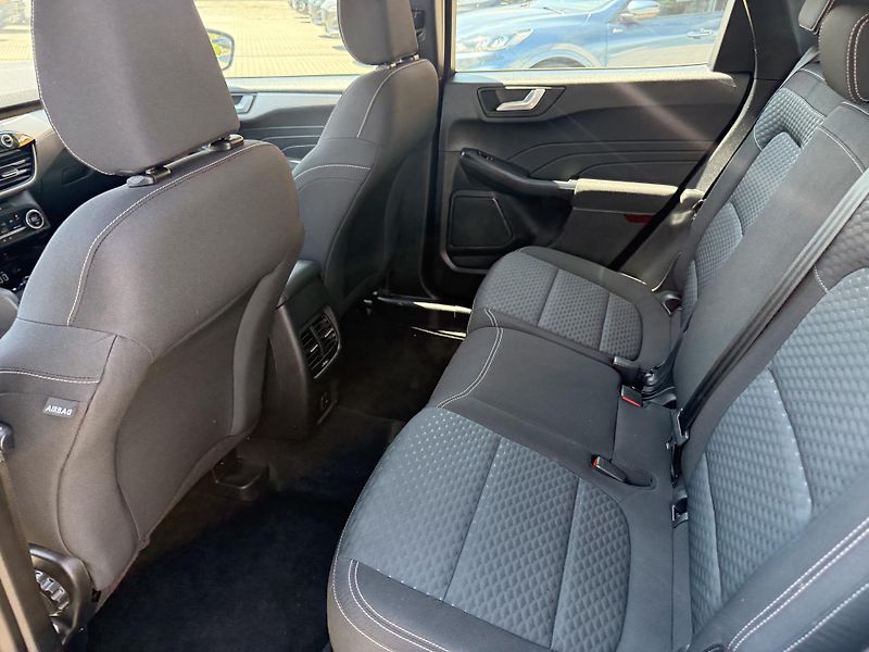Ford Kuga (2022) 2.5 plev ,REZERVOVÁNO - fotka 47 z 47