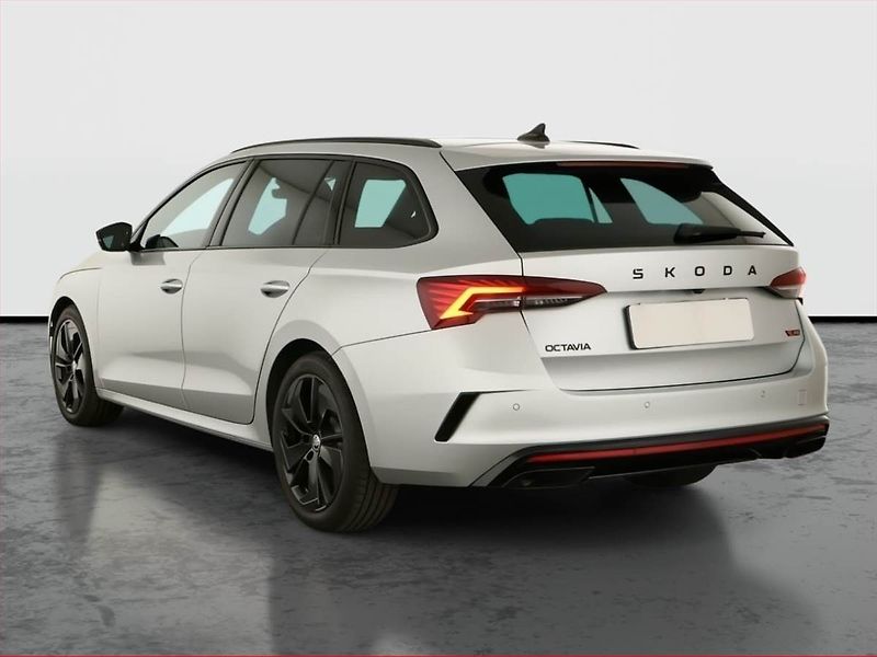 Škoda Octavia (2025) RS 2.0 TSI, RS - fotka 4 z 17