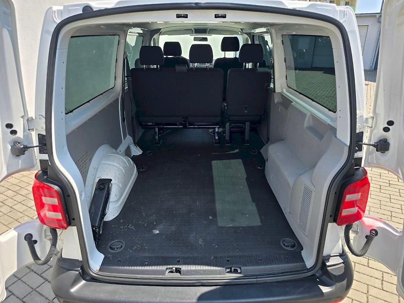Volkswagen Transporter (2019) 2,0TDI 110KW - fotka 17 z 23