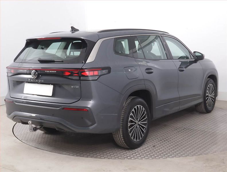 Volkswagen Tayron (2025) 1.5 eTSI - fotka 5 z 19