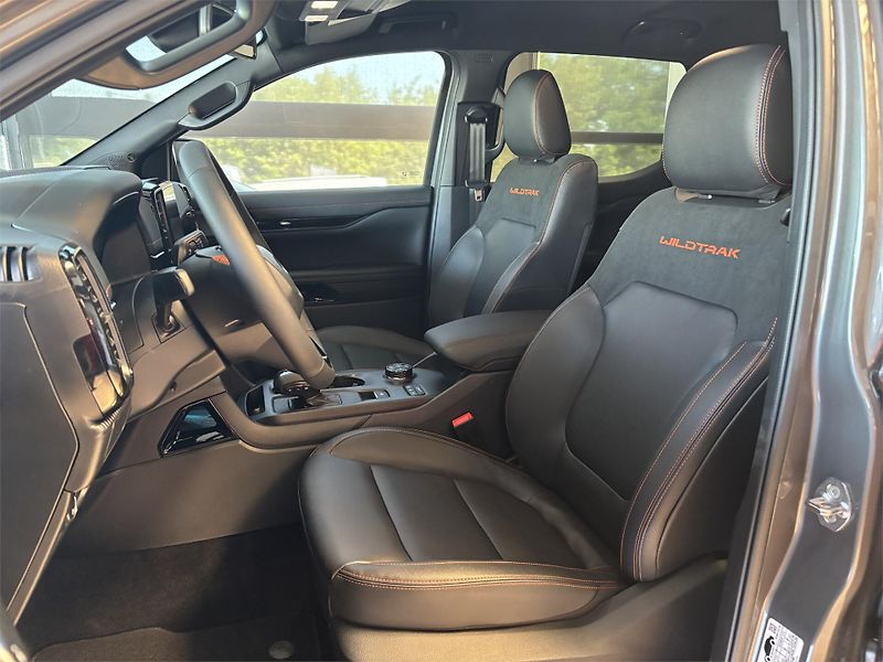 Ford Ranger (2026) Wildtrak, Dvojkabina, 3.0 EcoB - fotka 7 z 9