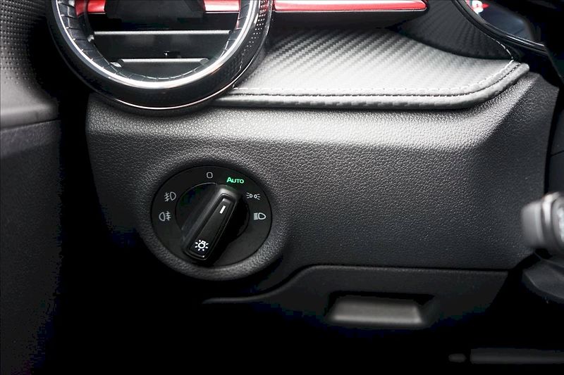 Škoda Fabia (2024) TSI 85 kW Monte Carlo-panorama - fotka 25 z 30