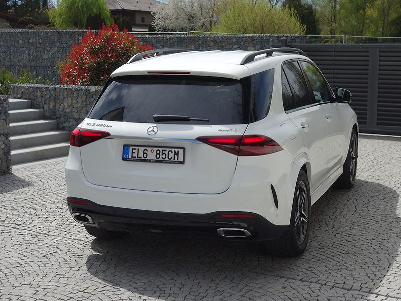 Mercedes-Benz GLE (2024) 350de*4M*HYBRID*AMG*REZERVACE! - fotka 2 z 50