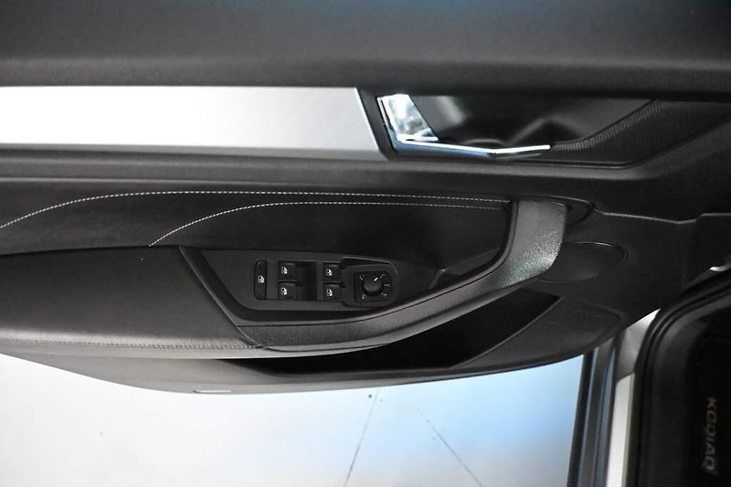 Škoda Kodiaq (2023) 2.0 4x4 LED DSG VIRTUAL Tažné - fotka 15 z 31