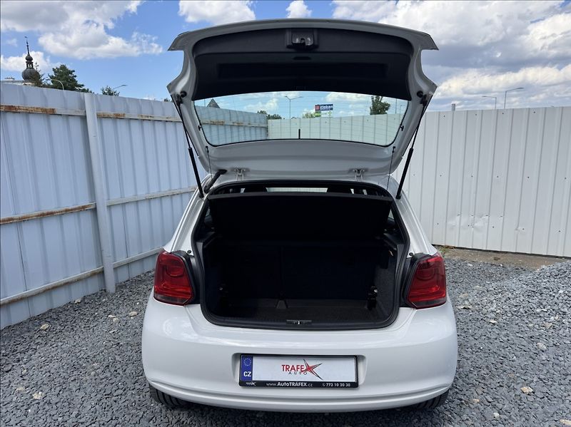 Volkswagen Polo 1,2 i 51kW Comfortline původČR - fotka 12 z 50