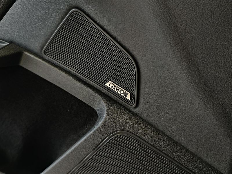 Škoda Superb 2.0 TDi 140kW 4x4 DSG STYLE - fotka 22 z 25