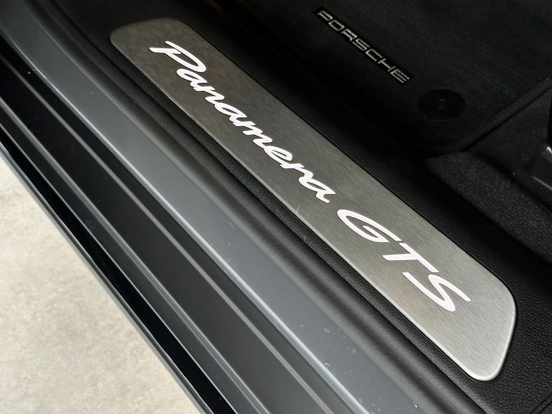 Porsche Panamera GTS, InnoDrive,Tažné,Nezávislé - fotka 25 z 55