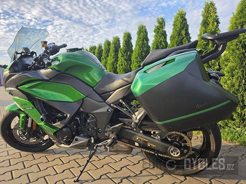 Kawasaki Ninja 1000 SX (2020) - fotka 13 z 20