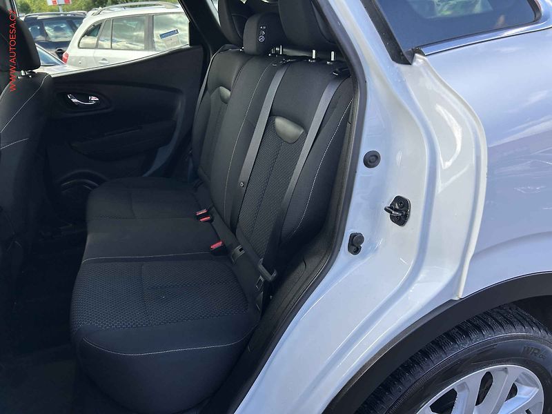 Renault Kadjar (2017) 1.2 TCe, AC - fotka 10 z 19