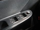 Volkswagen Passat (2007) Business 2.0 TDI, po STK - náhled 17