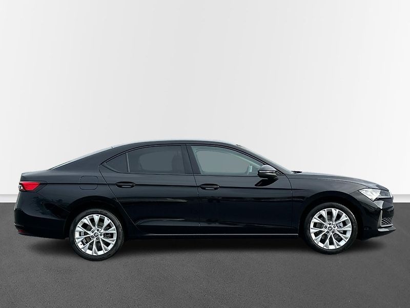 Škoda Superb (2025) 2,0 TDI 110 kW 7-stup. automat - fotka 7 z 22