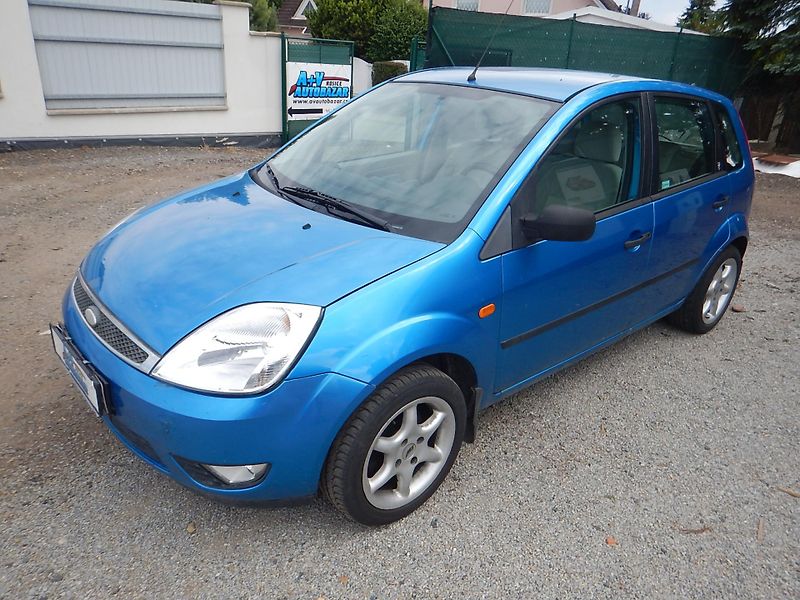 Ford Fiesta 1.4 TDCi, GHIA, KLIMA - fotka 2 z 25