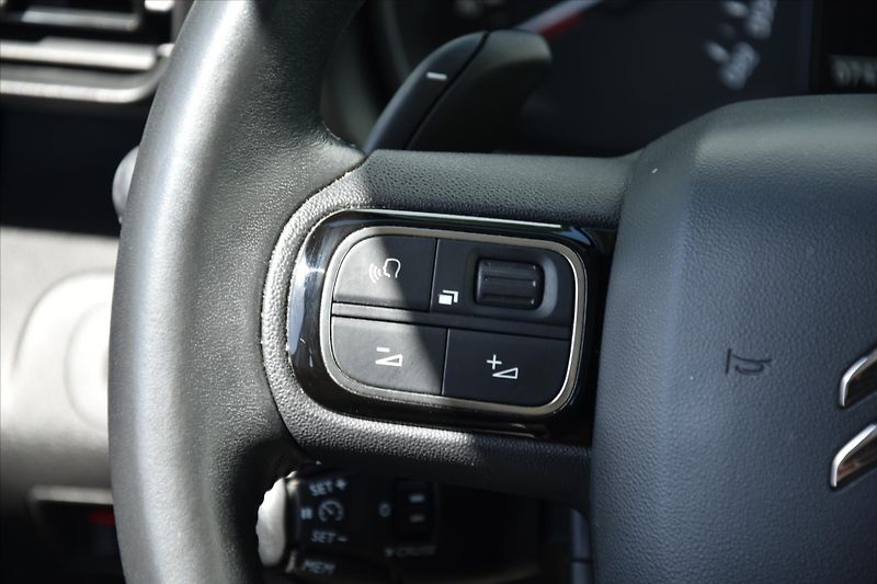 Citroën Berlingo 1.2i 96kW XTR  A/T 1. MAJITEL - fotka 15 z 31