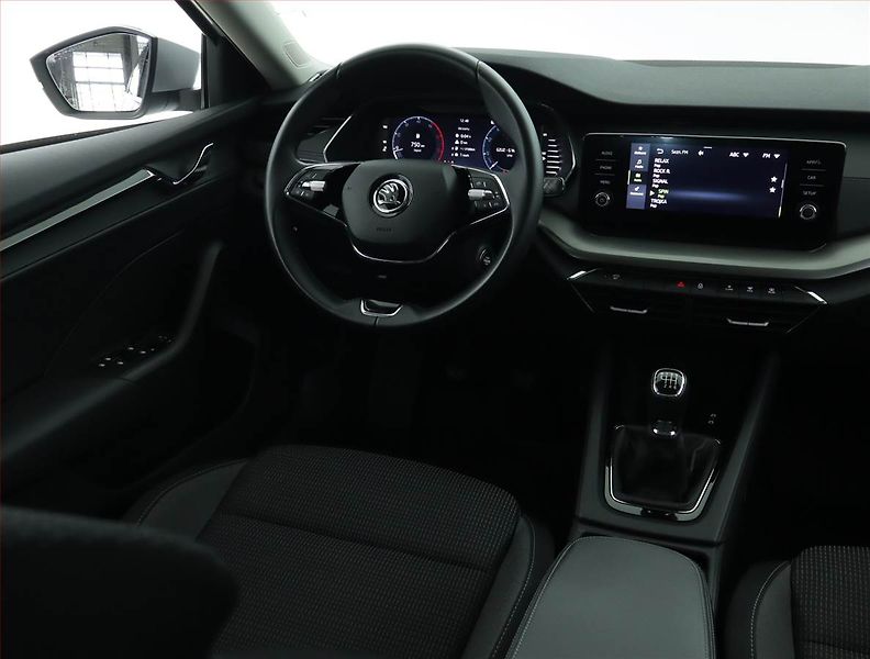 Škoda Octavia (2022) Ambition 2.0 TDI, ČR,1.maj - fotka 7 z 16