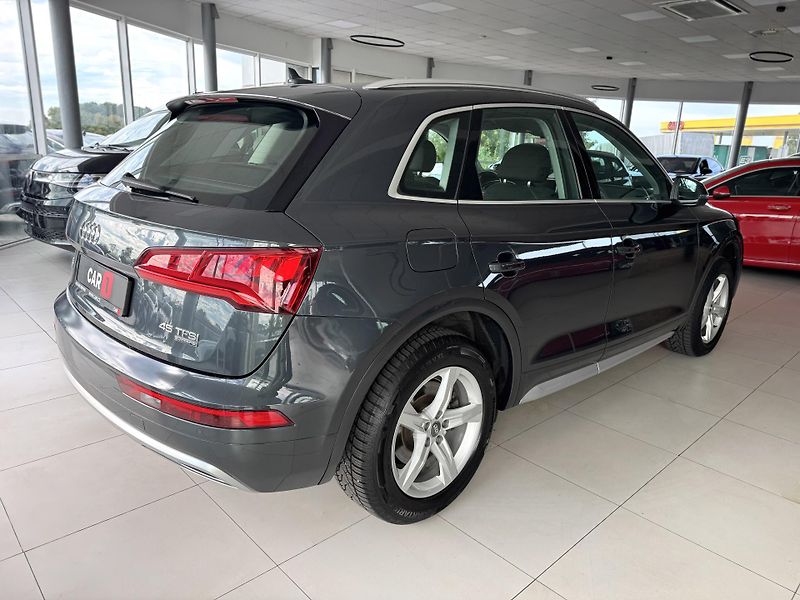 Audi Q5 45TFSI Q*Virtual*Panoram*Tažné - fotka 5 z 36