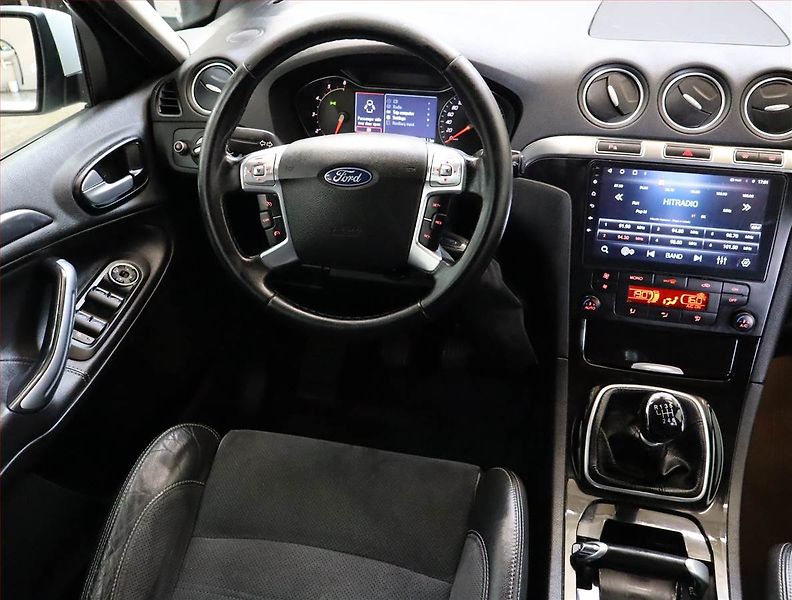 Ford S-MAX (2012) 2.0 TDCi, 7 míst, Tempomat - fotka 7 z 22