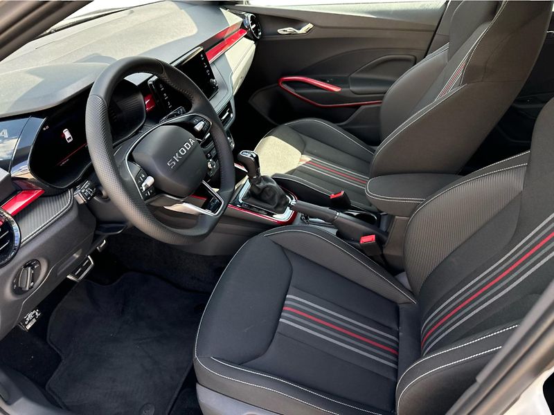 Škoda Fabia Monte Carlo 1,0 TSI 85 kW 7-st - fotka 10 z 21