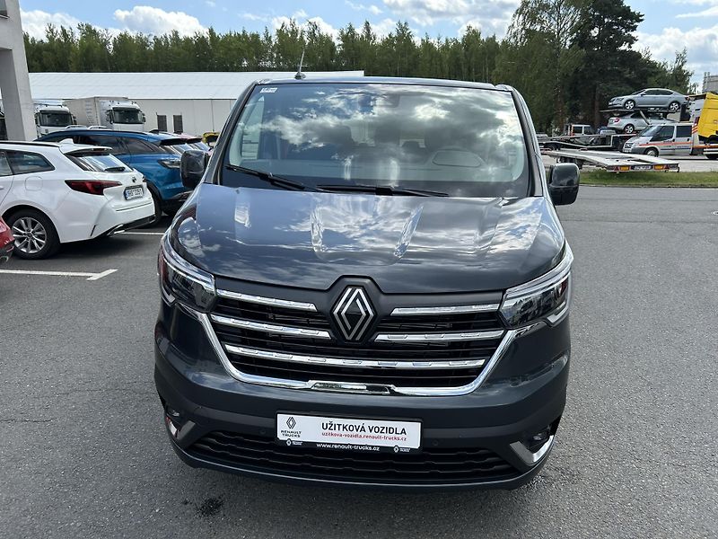 Renault Trafic (2026) COMBI L2H1 170k AT9 RED 8 MÍST - fotka 6 z 36