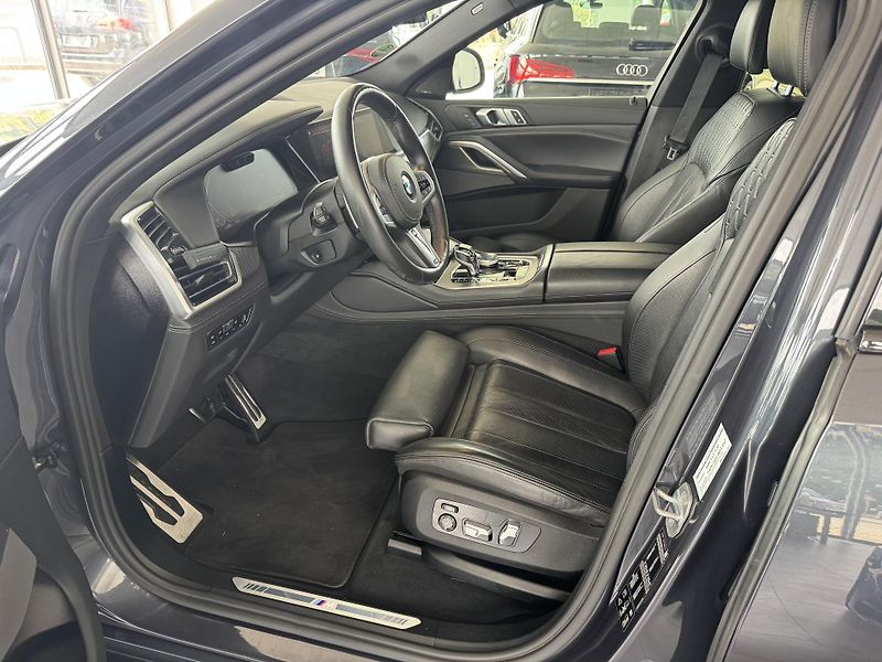 BMW X6 (2019) 40i REZERVACE - fotka 14 z 43