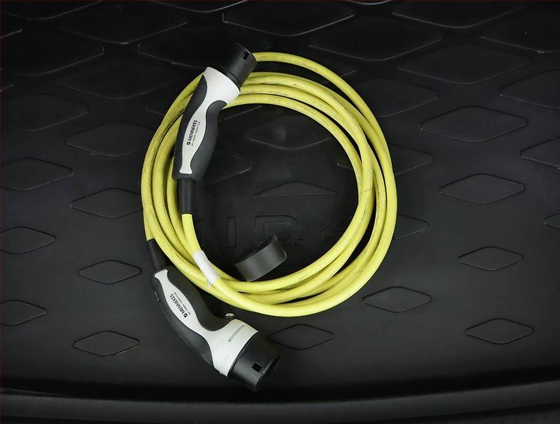 Volkswagen ID.4 (2020) 1st (82 kWh), SoH 89% - fotka 19 z 19
