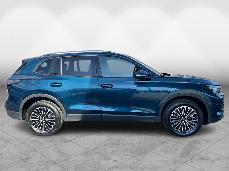 Volkswagen Tiguan 1,5 TSI 150 kW eHybrid People - fotka 8 z 24