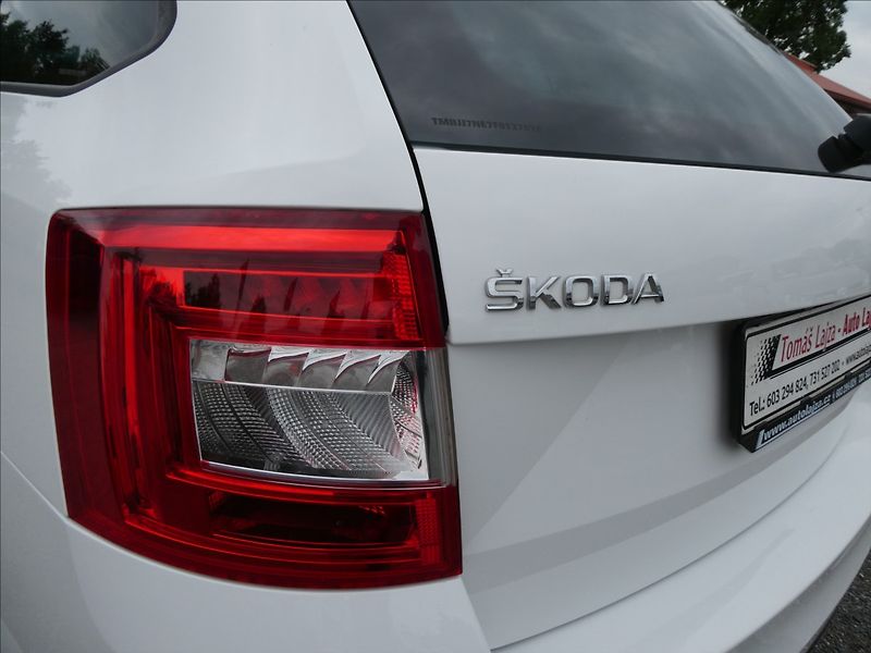 Škoda Octavia 2,0 TDi110kW ELEGANCE,ČR,ZÁVĚS - fotka 11 z 45