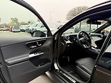 Mercedes-Benz GLC (2023) 300 e 4MATIC SUV - náhled 24