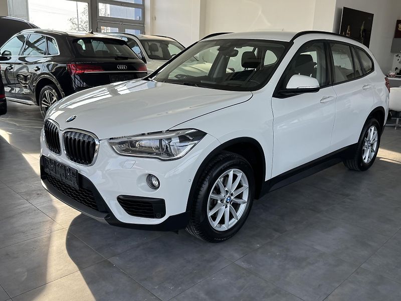 BMW X1 (2019) xDrive 18d AUT. LED NAVI TAŽNÉ - fotka 3 z 28