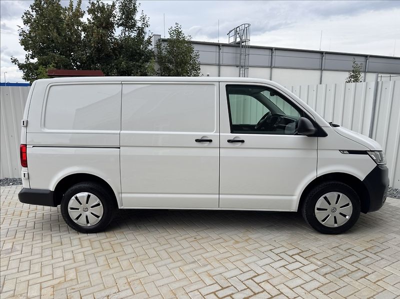 Volkswagen Transporter 2,0 TDI L1H1 DPH 1.maj původČR - fotka 15 z 50