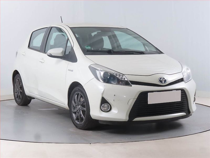 Toyota Yaris (2013) 1.5 Hybrid, Automat - fotografie inzerátu