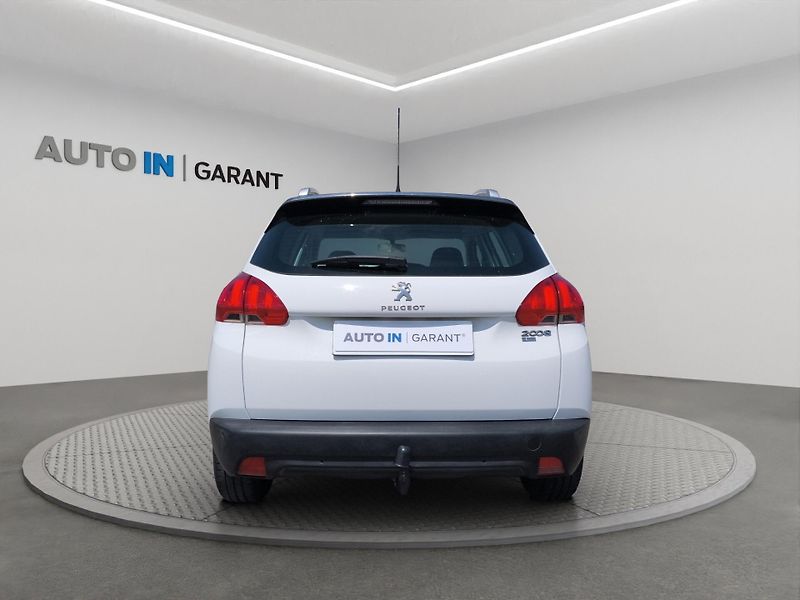 Peugeot 2008 (2015) ACTIVE 1.6 e-HDI 68kW, ČR, 1. - fotka 6 z 24