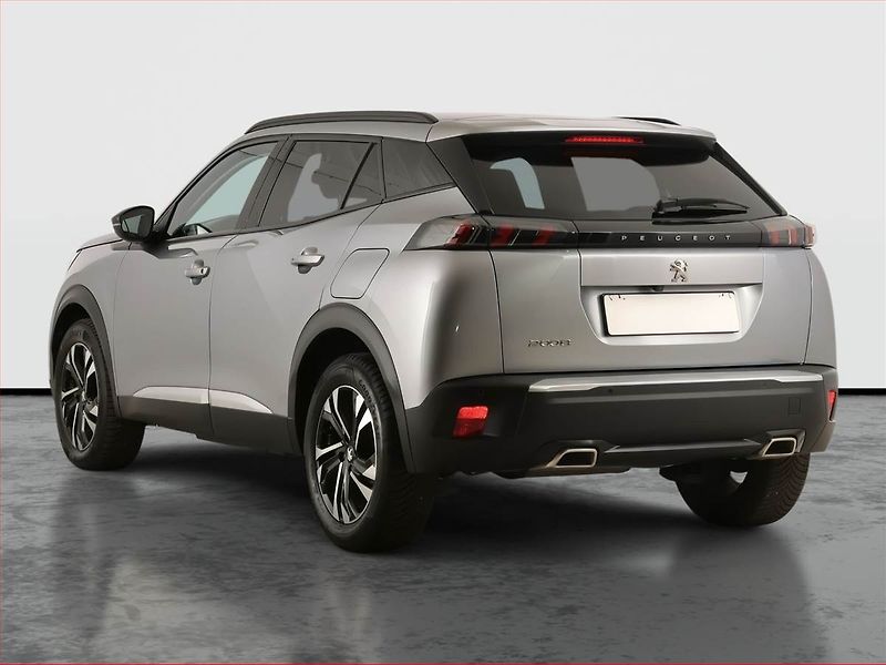 Peugeot 2008 (2022) Allure 1.2 PureTech, Automat - fotka 4 z 25