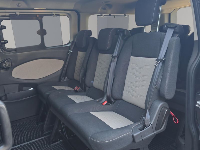 Ford Tourneo Custom (2017) Ecoblue 2.0 125kw, ČR, klima, - fotka 13 z 25