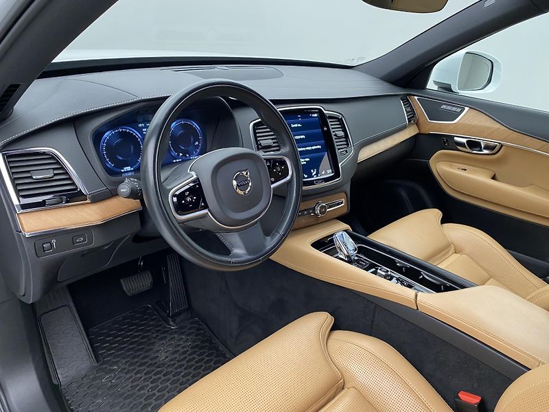 Volvo XC90 B5 AWD INSCRIPION AUT CZ - fotka 4 z 54