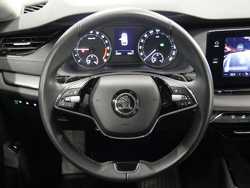 Škoda Octavia - fotka 13 z 25