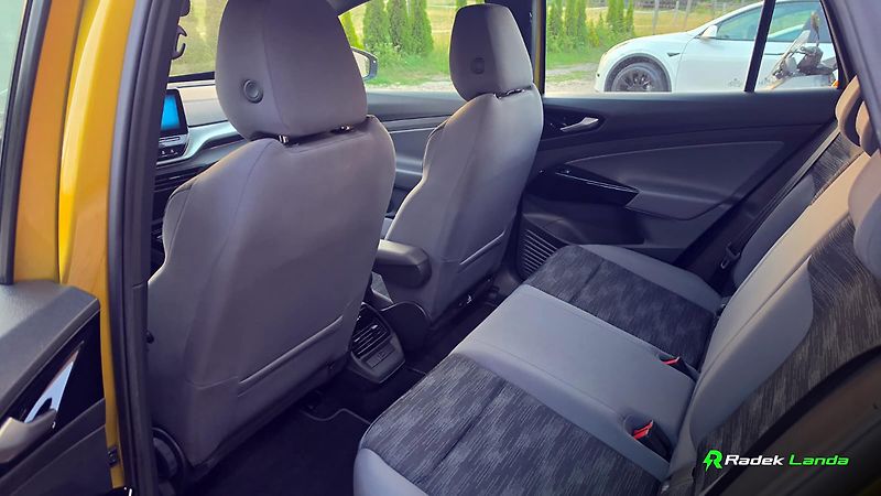 Volkswagen ID.4 (2021) Life 77 kWh - fotka 10 z 11
