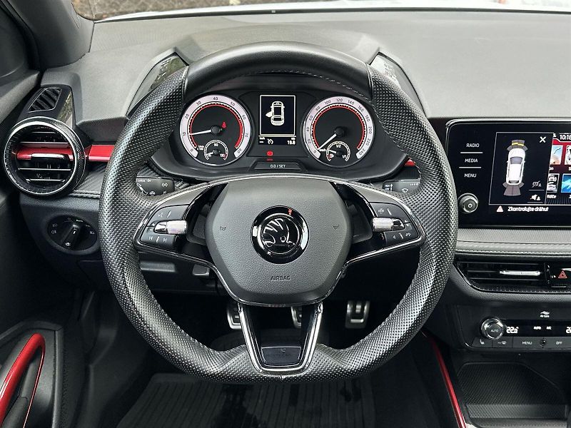 Škoda Fabia (2022) 1.0 TSI Monte Carlo - fotka 10 z 32