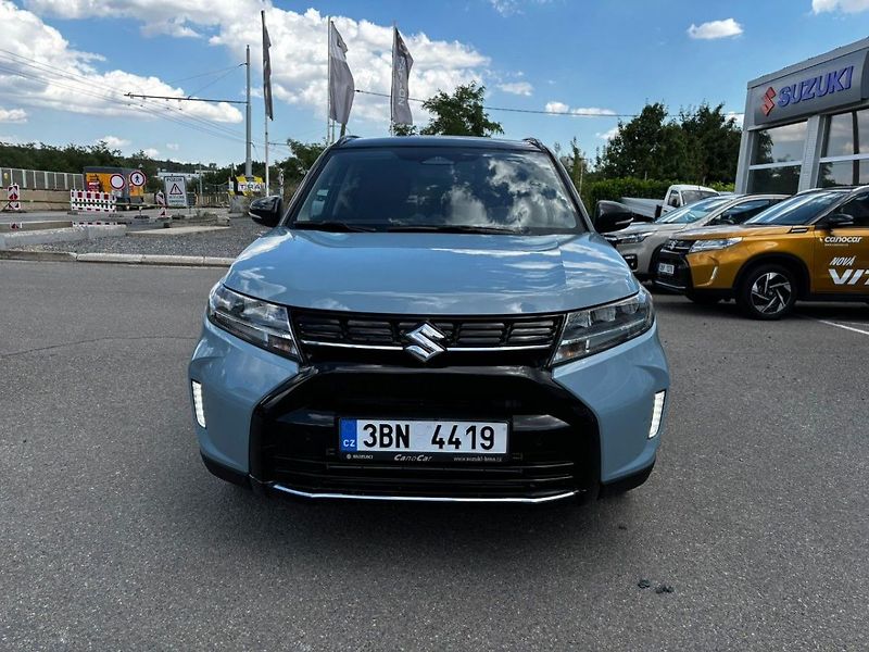 Suzuki Vitara 4x4 Black Edition - fotka 2 z 13