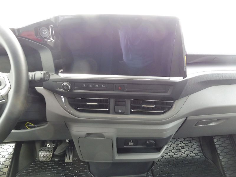 Volkswagen Caravelle (2026) Style DR 2,0 TDI 125kW 8AUT 4M - fotka 11 z 30