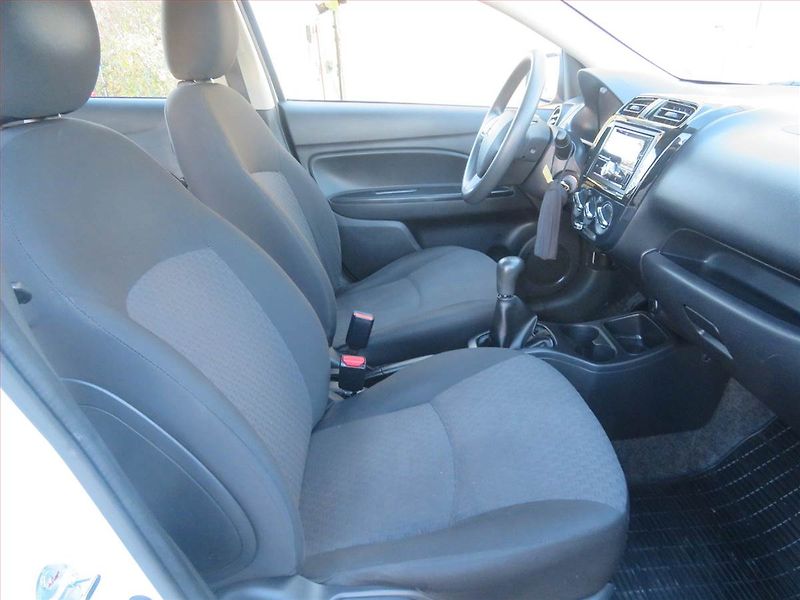 Mitsubishi Space Star (2019) 1.0 MIVEC, Serv.kniha - fotka 9 z 13