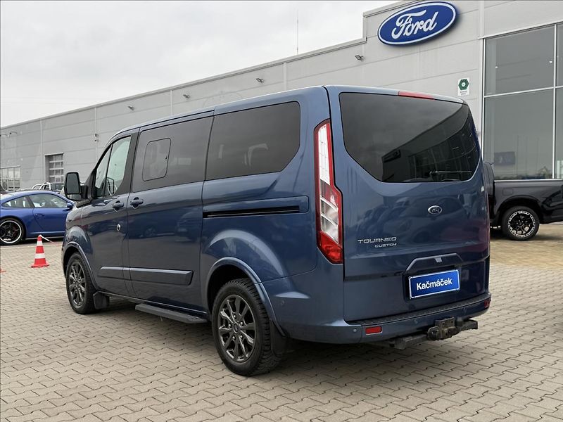 Ford Tourneo Custom 2,0 136kW Titanium X Webasto - fotka 3 z 28