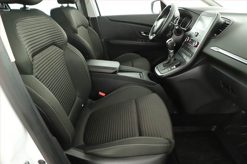 Renault Scénic (2021) 1.7 Blue dCi, Automat, Navi - fotka 9 z 19
