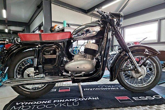 Jawa 350/360, zdroj: se svolením  EuroCycles