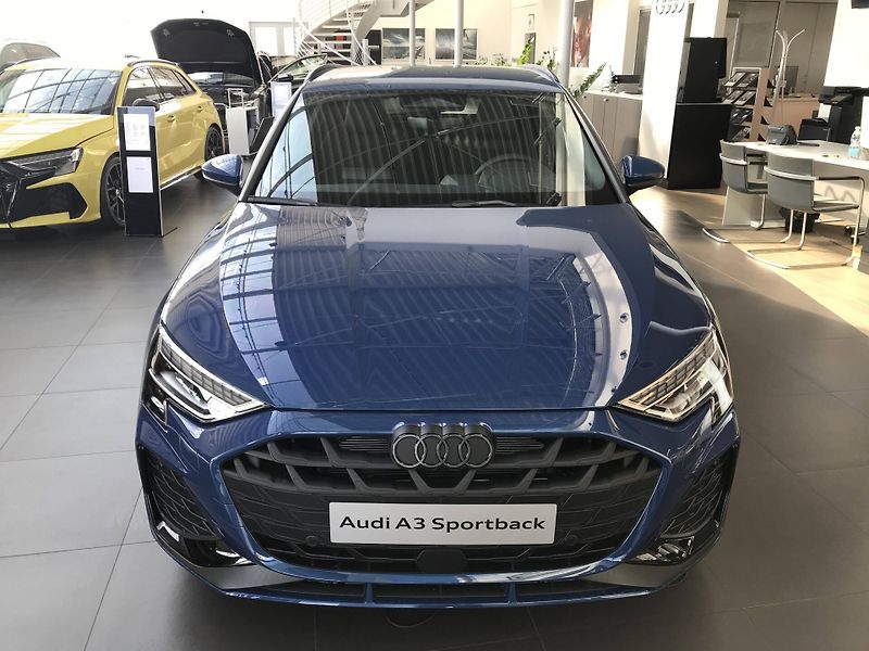 Audi A3 S line ST7 1,5TFSI - fotka 2 z 20