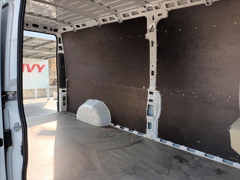 Fiat Ducato 2,2 132KW,L4H2,MAXI HEAVY,ČR, - fotka 19 z 34