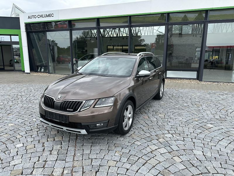 Škoda Octavia Combi 2.0 TDI DSG 4X4 Scout - fotka 1 z 29