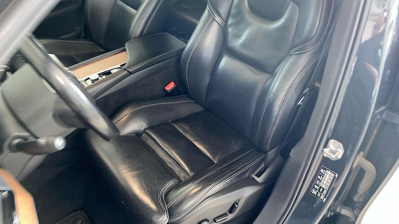Volvo XC90 INSCRIPTION, T6 AWD Drive-E, 2 - fotka 6 z 44