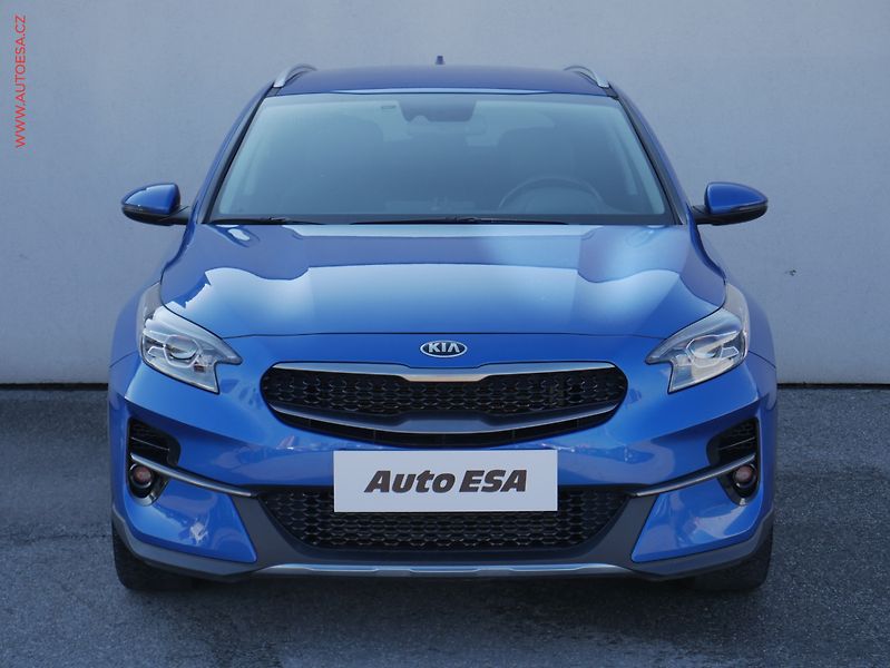 Kia XCeed (2021) 1.6 T-GDi, ČR, AT, LED, navi - fotka 2 z 27